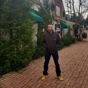 Meet your Posher, Daniel